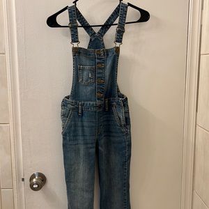 Girl overall